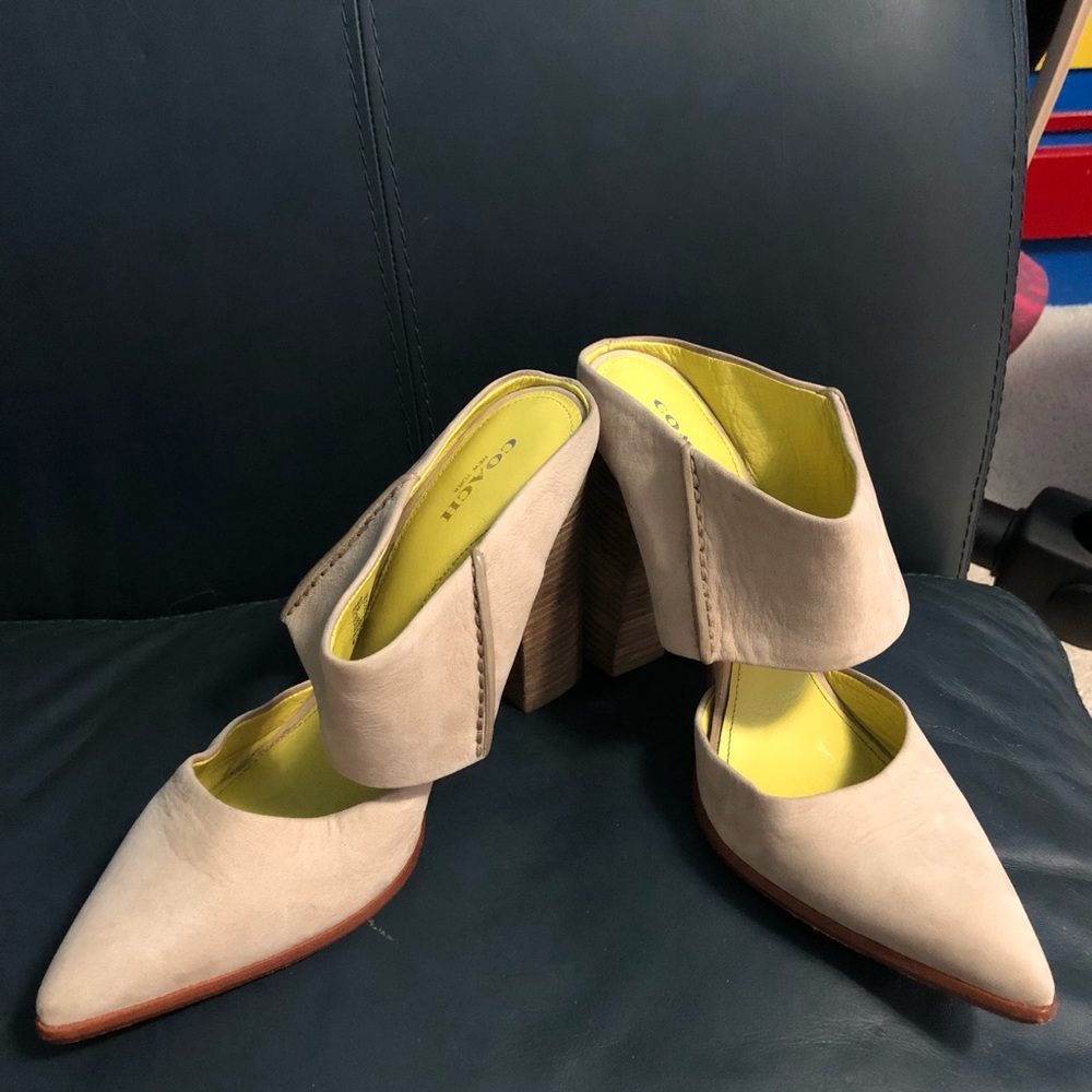 Coach brand sz 10 ‘Fortune’ nude leather mules, worn once